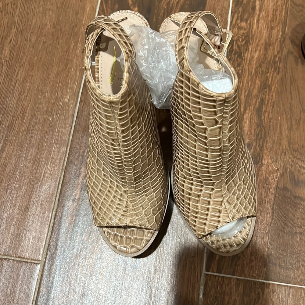 Light brown crocodile open toe heels